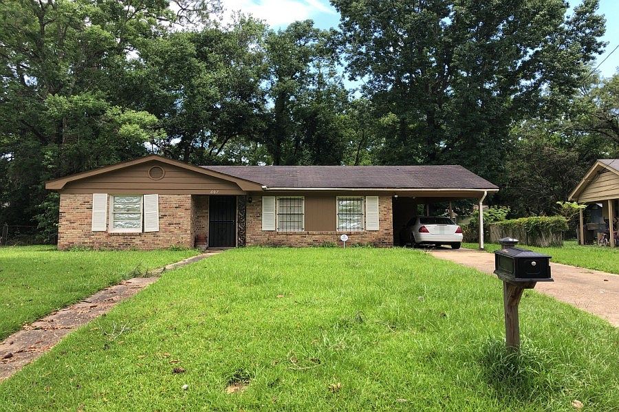 1st image of 607 Janwood Dr