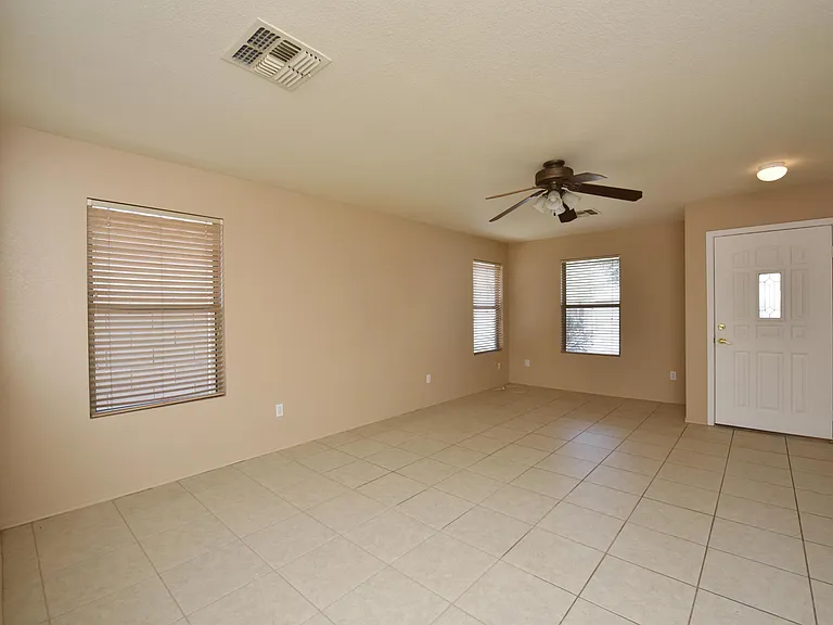 8843 E Pampa Ave — Photo 4