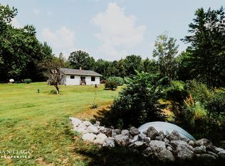 11801 Irwin Dr, Ravenna, MI 49451