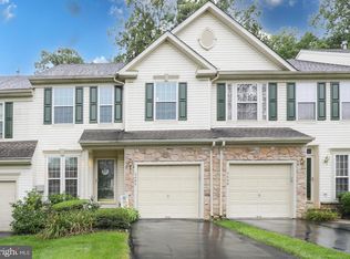 4486 Honeysuckle Ln, Doylestown, PA 18902