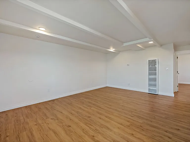 324 S 4th St #326 — Photo 21