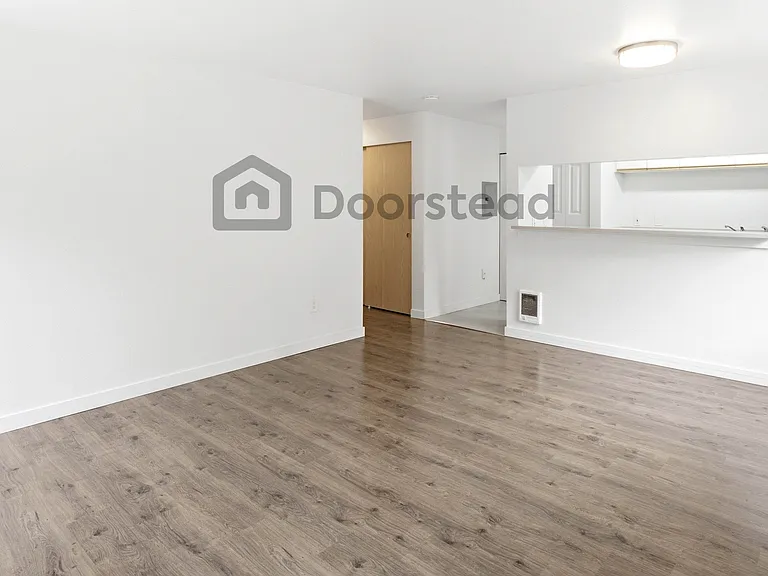 601 Summit Ave E #203 — Photo 12