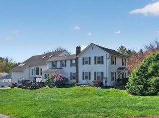67 Amherst Rd #67, South Hadley, MA 01075