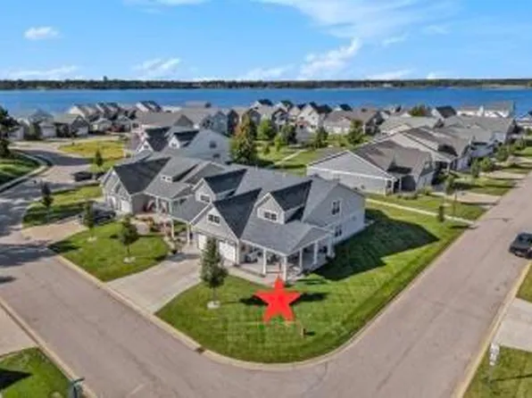 340 Terrace Point Cir, Muskegon, MI 49440