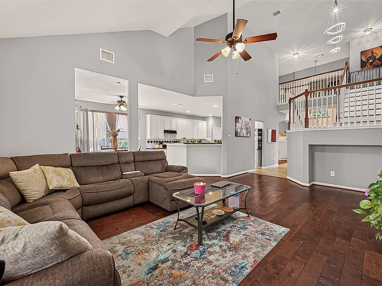 8910 Aberdeen Park Dr — Photo 11