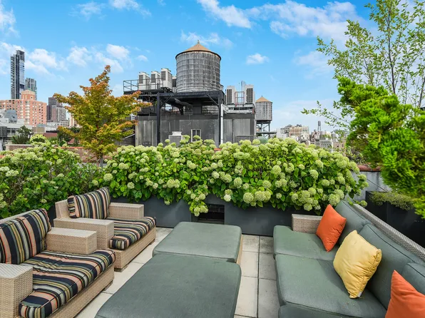 140 West 22nd Street image 12 of 15