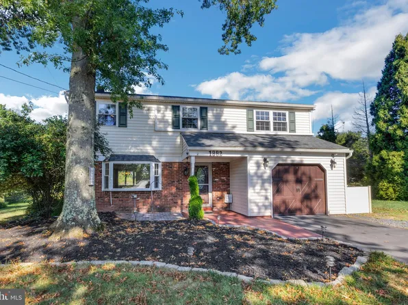 1882 S Valley Forge Rd, Lansdale, PA 19446