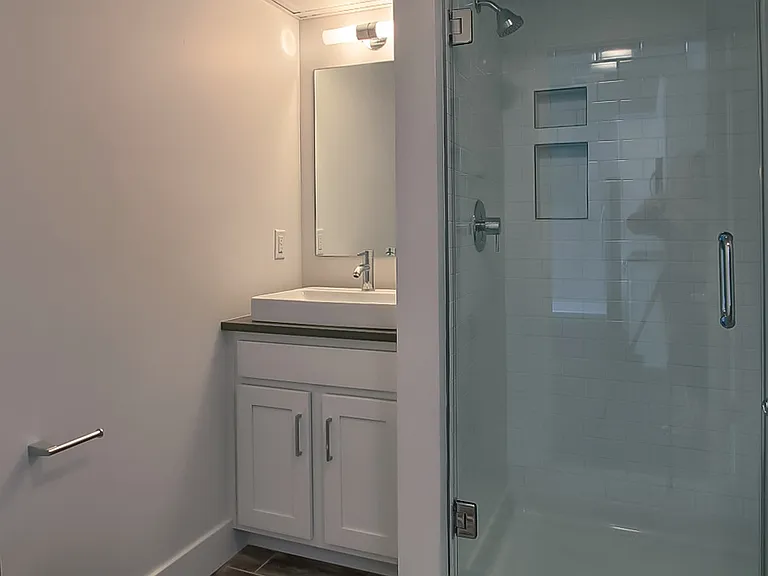 210 Walnut St #206 — Photo 6