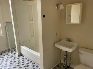 613 Walnut St #2-R, Reading, PA 19601