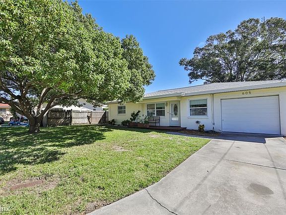 4th image of 605R Brookside Dr