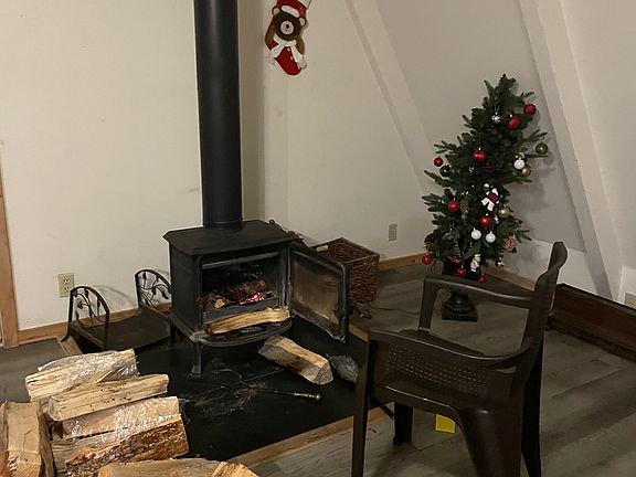 5th image of 1575 W Lake Blvd #2