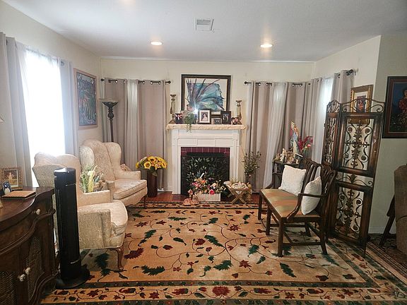 2nd image of 6427 Pinehurst Dr