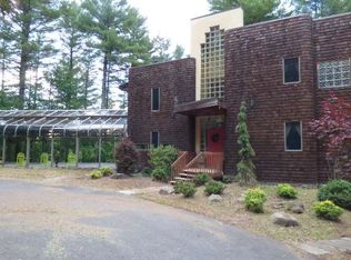 101 Half Moon Dr, Cairo, NY 12413