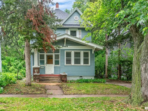 1032 Kirkwood Blvd, Davenport, IA 52803