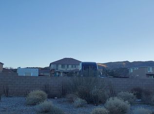 648 E Lago Lindo Rd, Palmdale, CA 93550