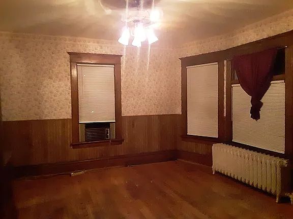 5th image of 1441 Van Buren Ave