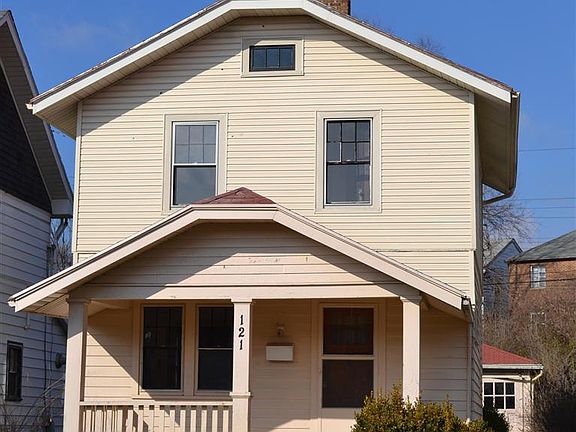 2nd image of 121 Laura Ave