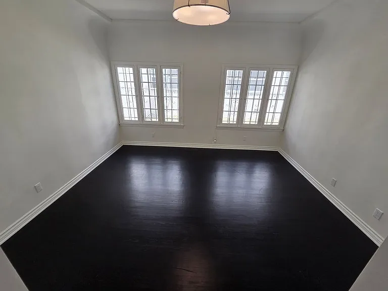 351 S Detroit St #2 — Photo 10