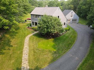 701 Hanson Ridge Rd, Springvale, ME 04083