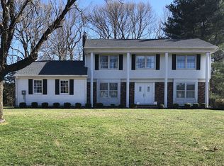 2813 Williamsburg Dr, Wall Township, NJ 07719