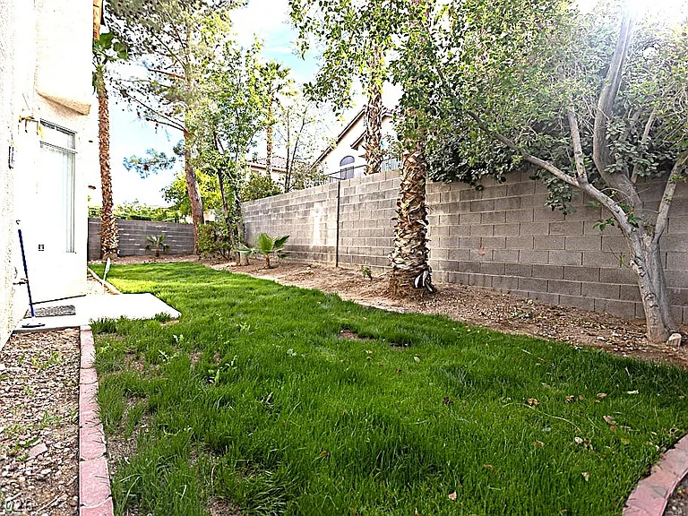 1721 Mill Canyon Dr — Photo 10