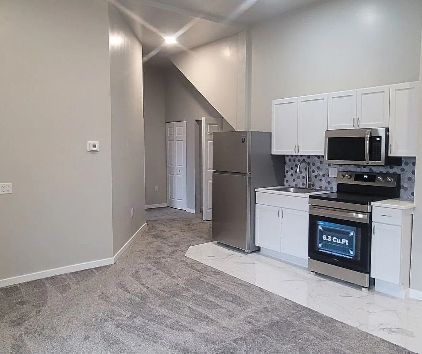 1 bed, 1.0 bath, $840 — Photo 1