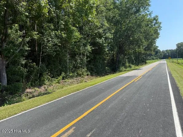 1720 Wardtown Road S, Whiteville, NC 28472