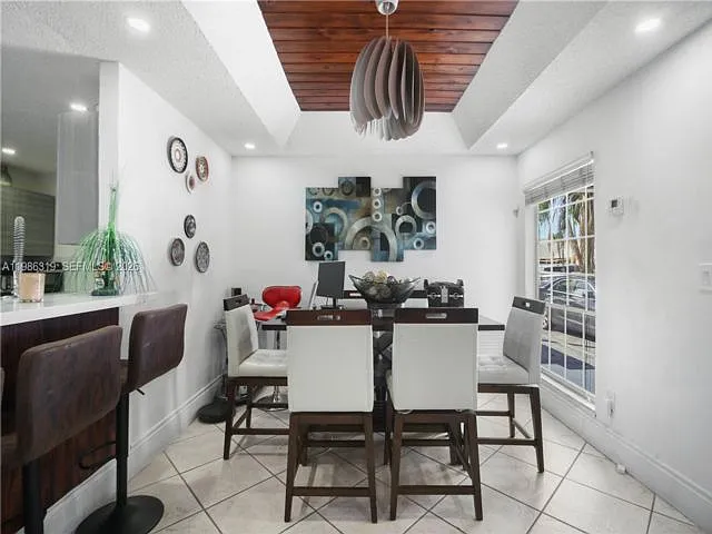 10135 SW 139th Pl — Photo 17