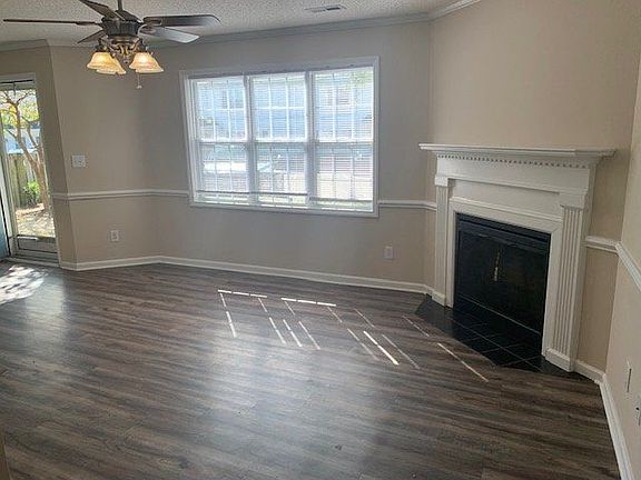 3rd image of 3979 Mmm9 Sterling Pointe Dr