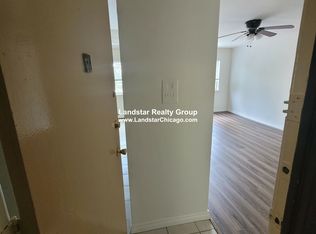 5730 N Sheridan Rd #202, Chicago, IL 60660