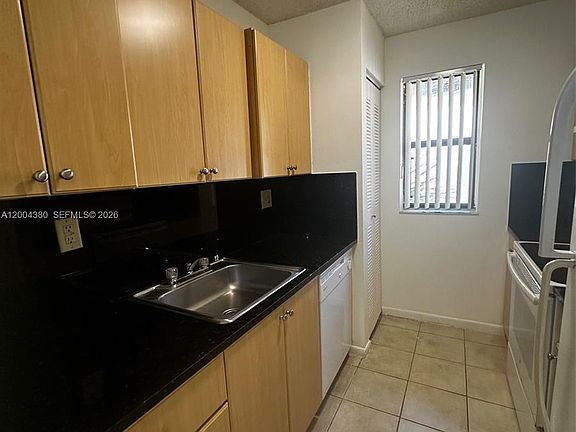 2nd image of 7220 NW 179th St APT 201