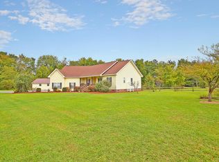 9453 Old State Rd, Holly Hill, SC 29059