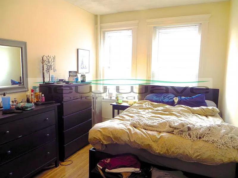 1 bed, 999 sqft, $2,800 — Photo 3