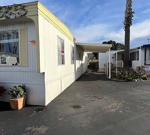 4th image of 901 Morro Bay Blvd Space 7