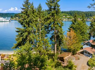 6054 Wynn Jones Rd E, Pt Orchard, WA 98366