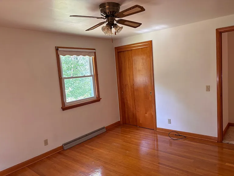 10470 Valleydale St SE — Photo 10