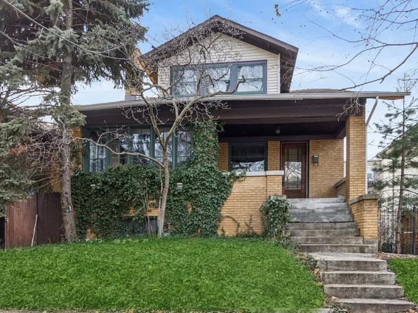 6714 N Ashland Ave, Chicago, IL 60626