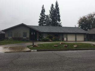 3057 Bonander Ave, Kingsburg, CA 93631