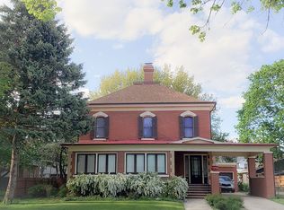 906 Washington St, Mendota, IL 61342