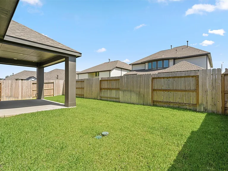 1052 Shoal Creek Trl — Photo 40