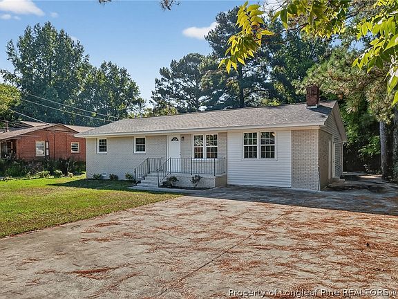 2nd image of 835 Dwain Dr