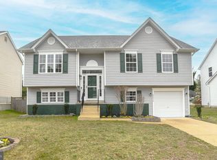 21514 Rominger Ct, Lexington Park, MD 20653