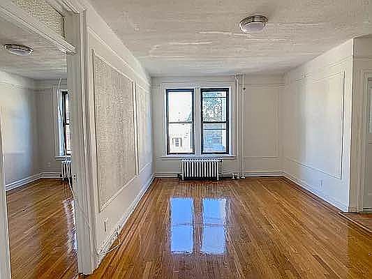 2nd image of 2521 31st Ave APT D44