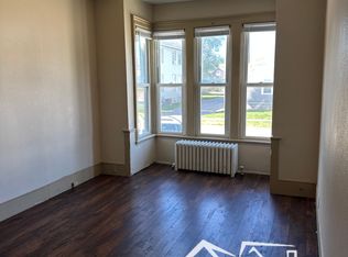 119 W Irving Ave, Oshkosh, WI 54901