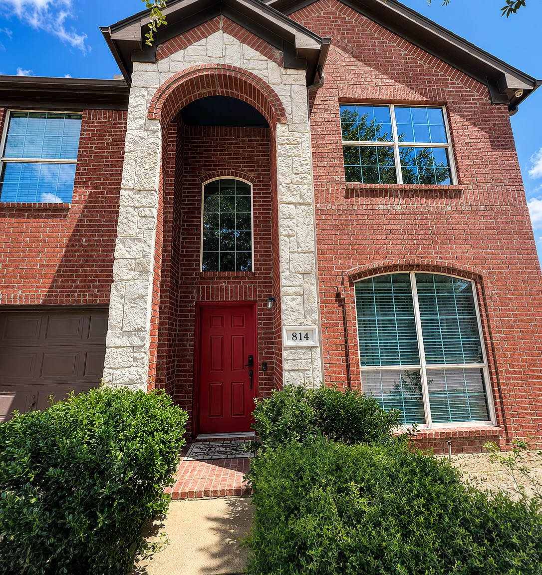 6 bed, 3381 sqft, $3,495 — Photo 3