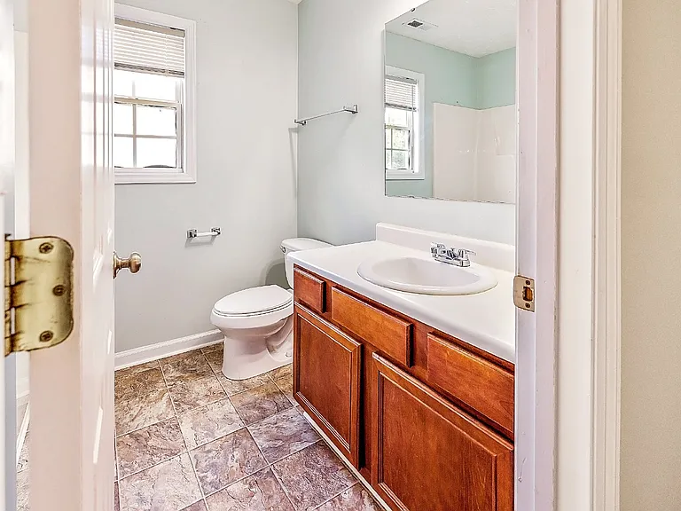519 Abbottswood Dr — Photo 10