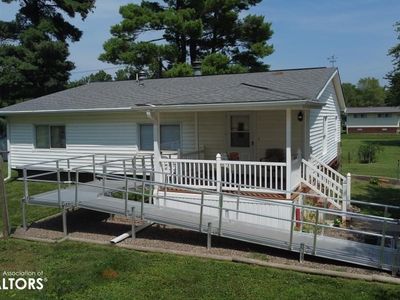 1905 Arthur Dr, Fort Madison, IA, 52627