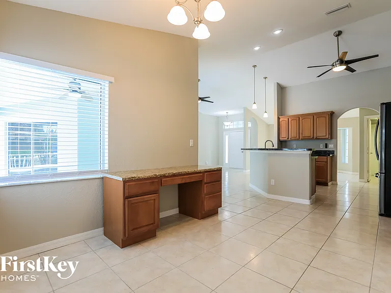 1200 Wise Dr — Photo 4