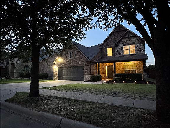 3rd image of 8133 Rock Elm Rd