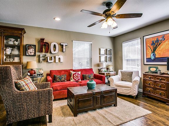 4th image of 4735 Bradford Dr APT B
